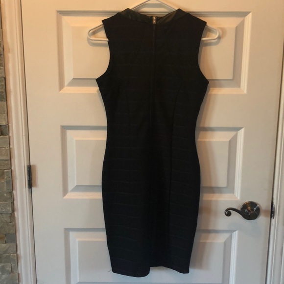 Dress guess - Picture 4 of 4